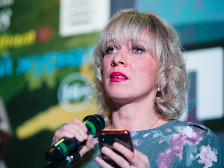 Захарова спросила, является ли отказ забирать тела решением только Зеленского