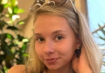 20-летняя российская фигуристка-одиночница Ксения Синицына показала, как выглядит в купальнике. Чемпионка юношеских Олимпийских игр 2020 года поделилась фотографиями из Турции.